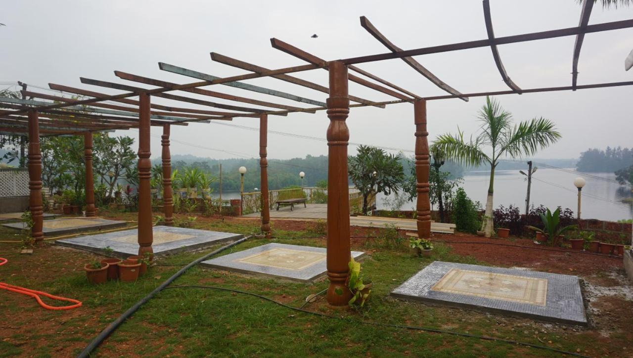 Sona Villa, The Lake Chalet Kudal (Malvan) Exterior foto