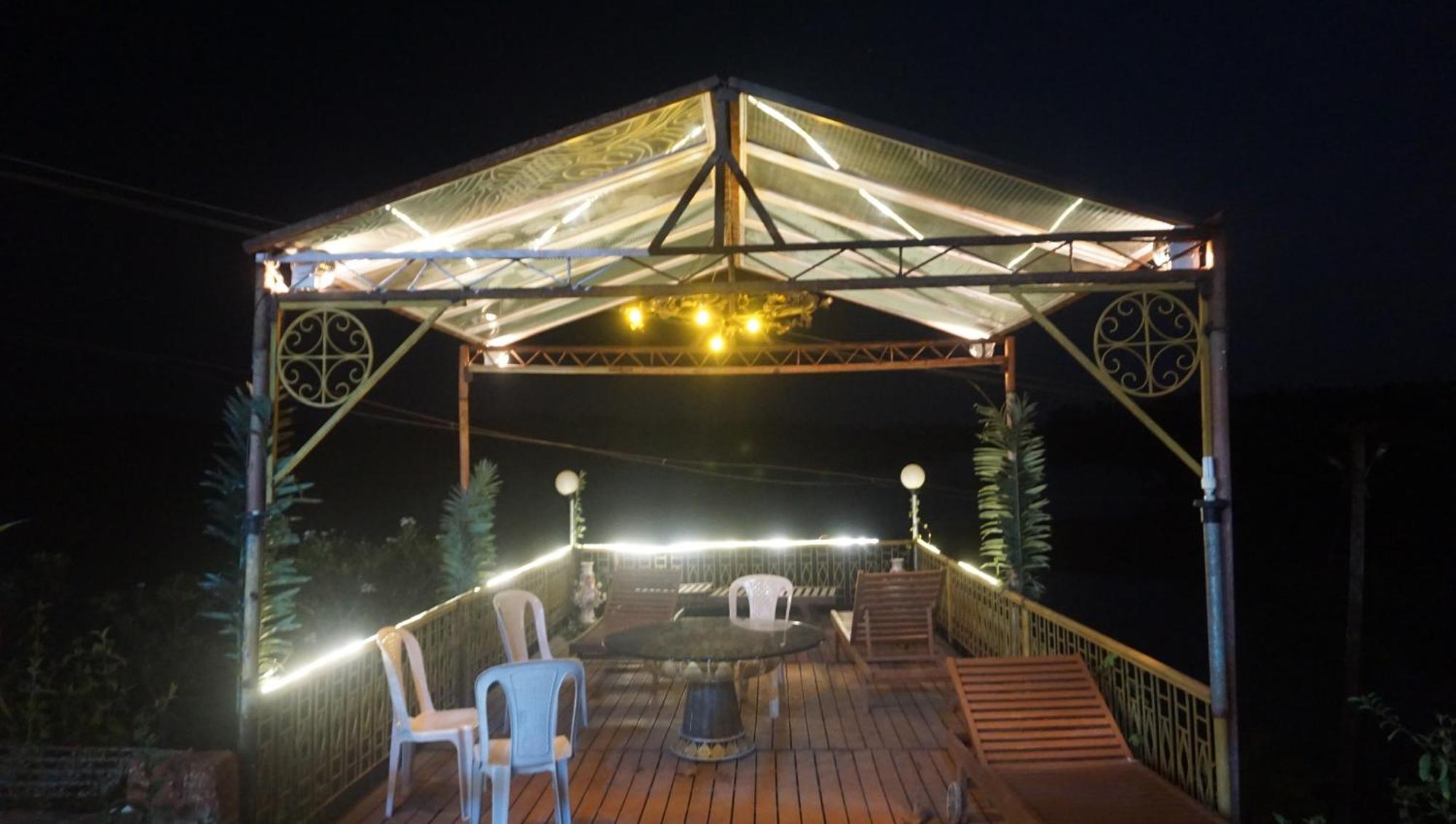 Sona Villa, The Lake Chalet Kudal (Malvan) Exterior foto