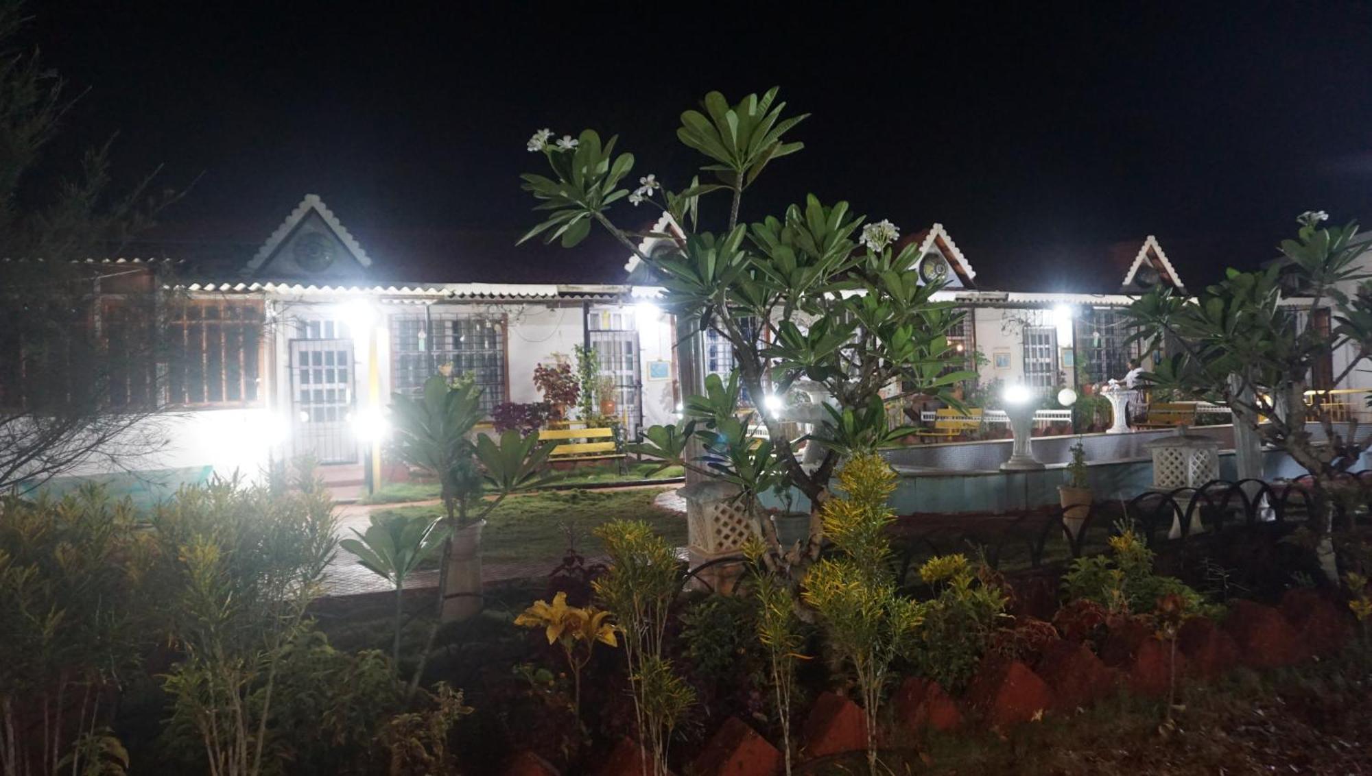 Sona Villa, The Lake Chalet Kudal (Malvan) Exterior foto